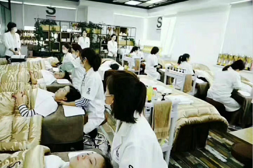 唯美召香皮肤管理培训哪家好